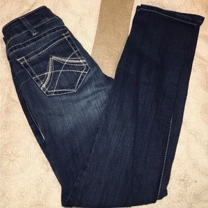 New w/out tags Ariat Real Straight jeans size 28r